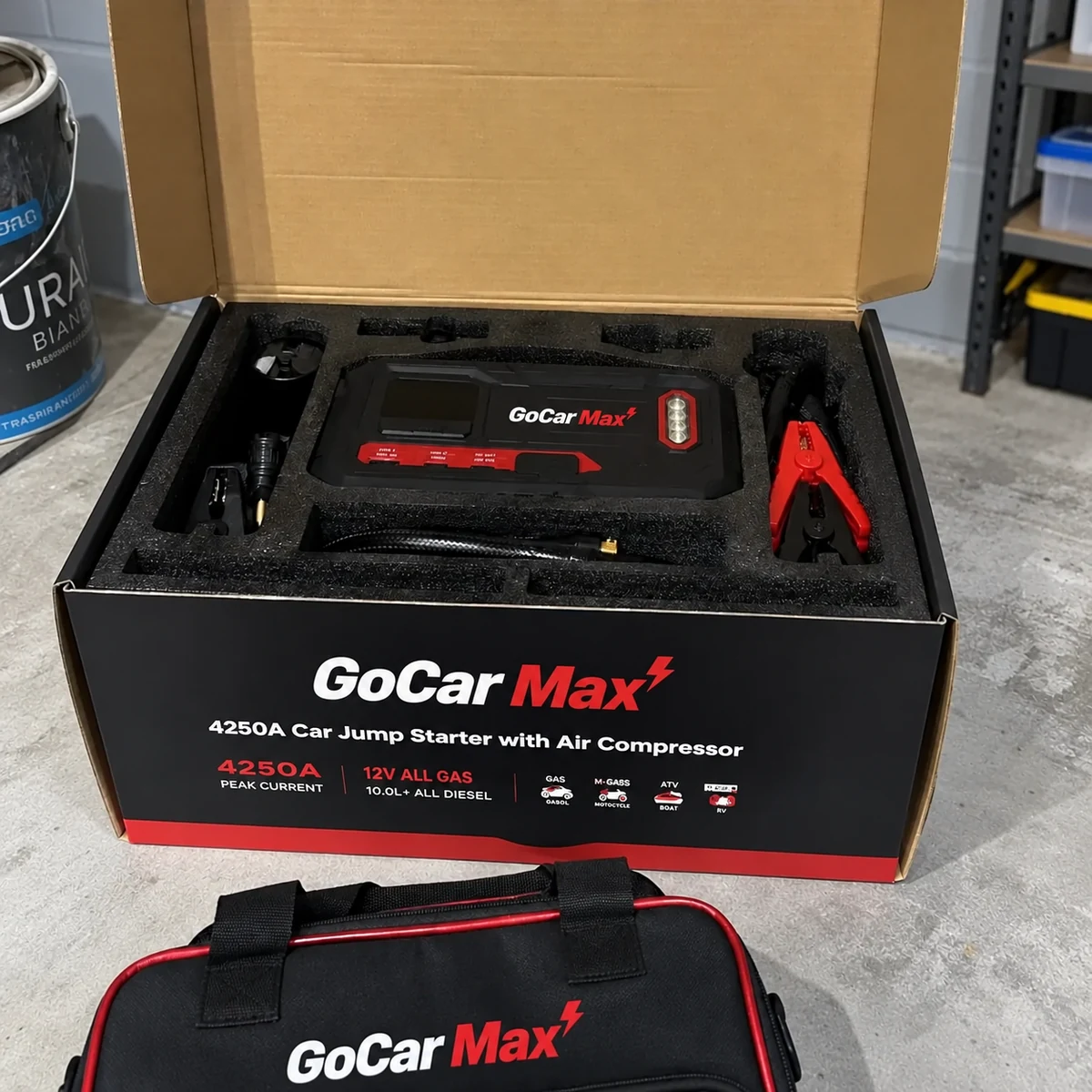 GoCar Max guardado no porta-bagagens